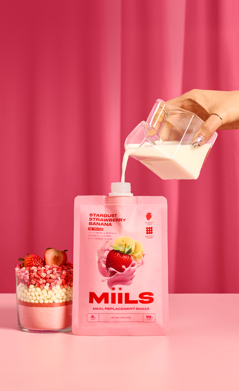 REAL BERRIES.
STRAW-NANA
CAN'T TASTE
THIS GOOD